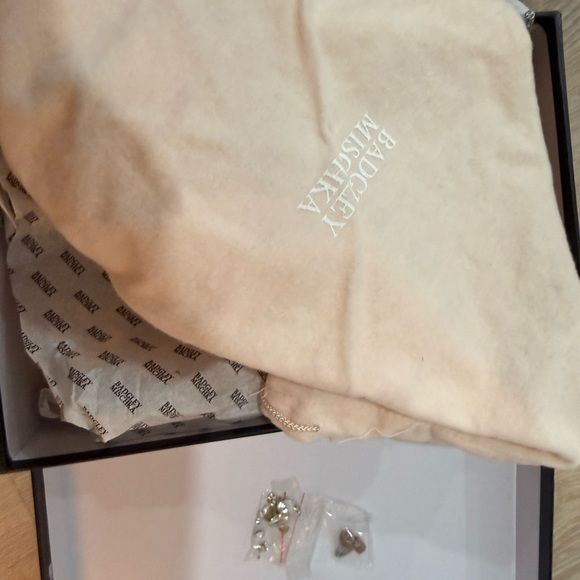 Badgley Mischka Green Satin Heels with Crystal Buckle - Picture 6 of 7